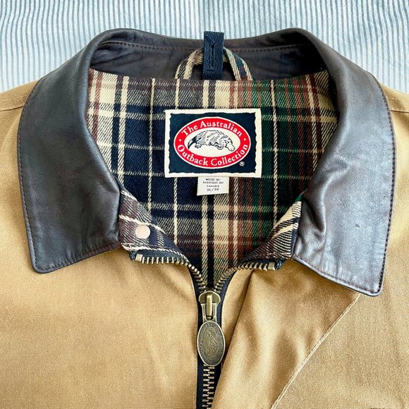 Australian Outback Vintage Oilskin Field Jacket - Picture 2 of 14